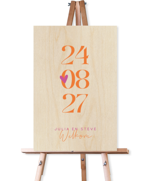 Welkomstbord van hout voor bruiloft in colourblocking kleuren