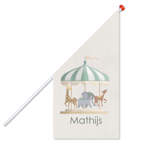 Een beige geboortevlag met een draaimolen met vrolijke dieren
