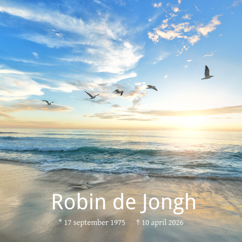 Rouwkaart strand met ondergaande zon en meeuwen