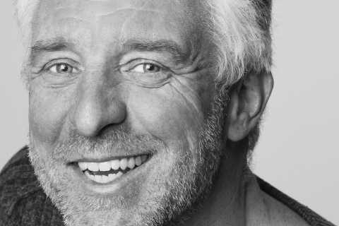 Trendy herinnering fotokaart stijlvol ontwerp met foto