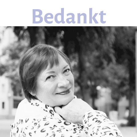 Trendy dankbetuiging stijlvol paars ontwerp met foto