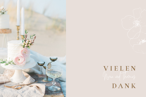 Stilvolle Dankeskarte mit gezeichneten Blumen und Ihrem Foto: "Drawn"