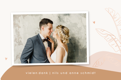 Dankeskarte mit gezeichneten Blättern und Foliendruck: "Nature"