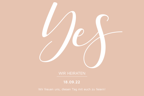 Hübsche Hochzeitseinladung mit einem großen "Yes" als Blickfang