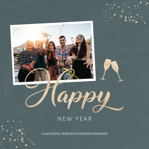 Zakelijke kerstkaart met foto van het personeel en gouden elementen