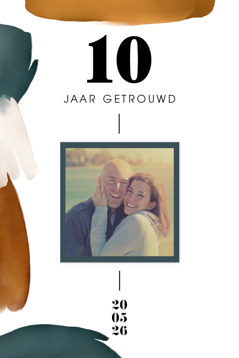 Moderne uitnodiging 10 jaar getrouwd met foto en abstracte vlekken