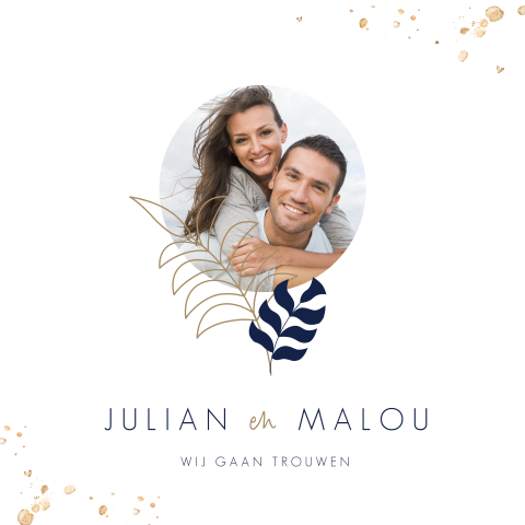 Romantische trouwkaart Something Blue met foto en takjes