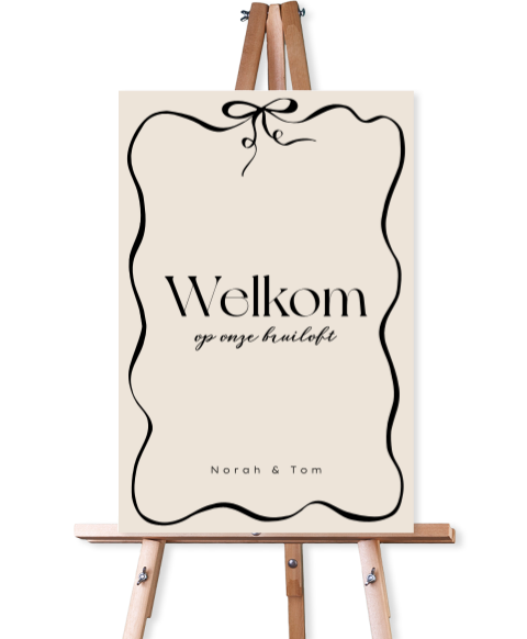 Chique welkomstbord met golvende strik voor een bruiloft