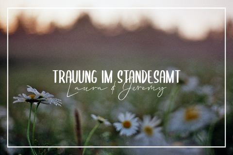 Einladung für das Standesamt mit Blumenwiese Bild und weißem Rahmen