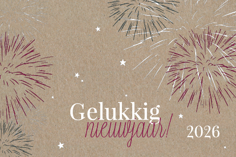 Zakelijke nieuwjaarskaart met vuurwerk en logo op kraftpapier