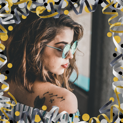 Feestelijke uitnodiging met confetti
