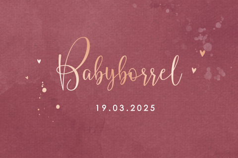 Stijlvolle babyborrel uitnodiging voor een meisje met roségoud letters