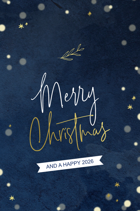 Goudfolie kerstkaart met takjes op blauwe achtergrond