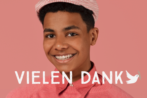 Dankeskarte Firmung mit hellgrünem Hintergrund und Friedenstaube