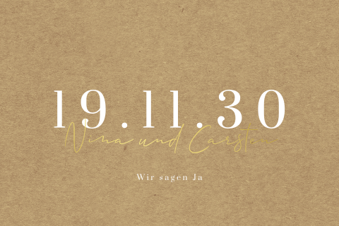 Moderne Hochzeitseinladung im Kraftpapierlook und Goldfolie
