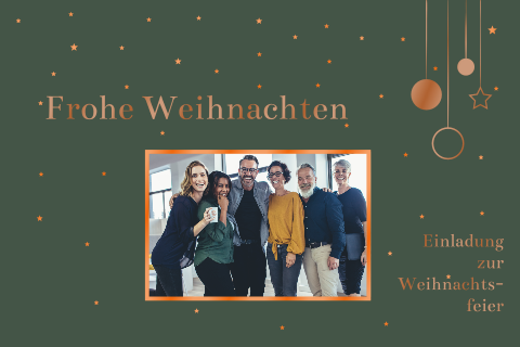 Einladung zur Weihnachtsfeier in Grün mit Hochglanz und Sternen