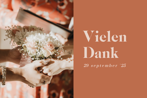 Dankeskarte mit lustiger Typografie und orangefarbenem Hintergrund