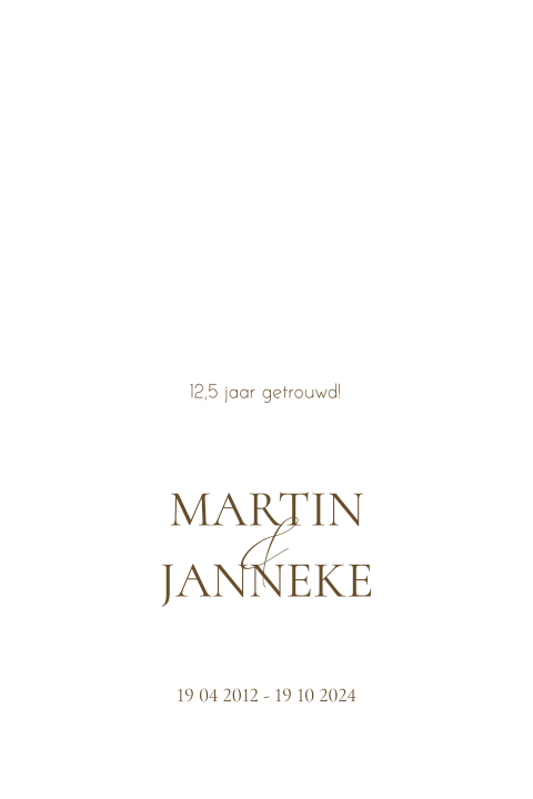 Save the date met hoek eruit en gaatje voor label