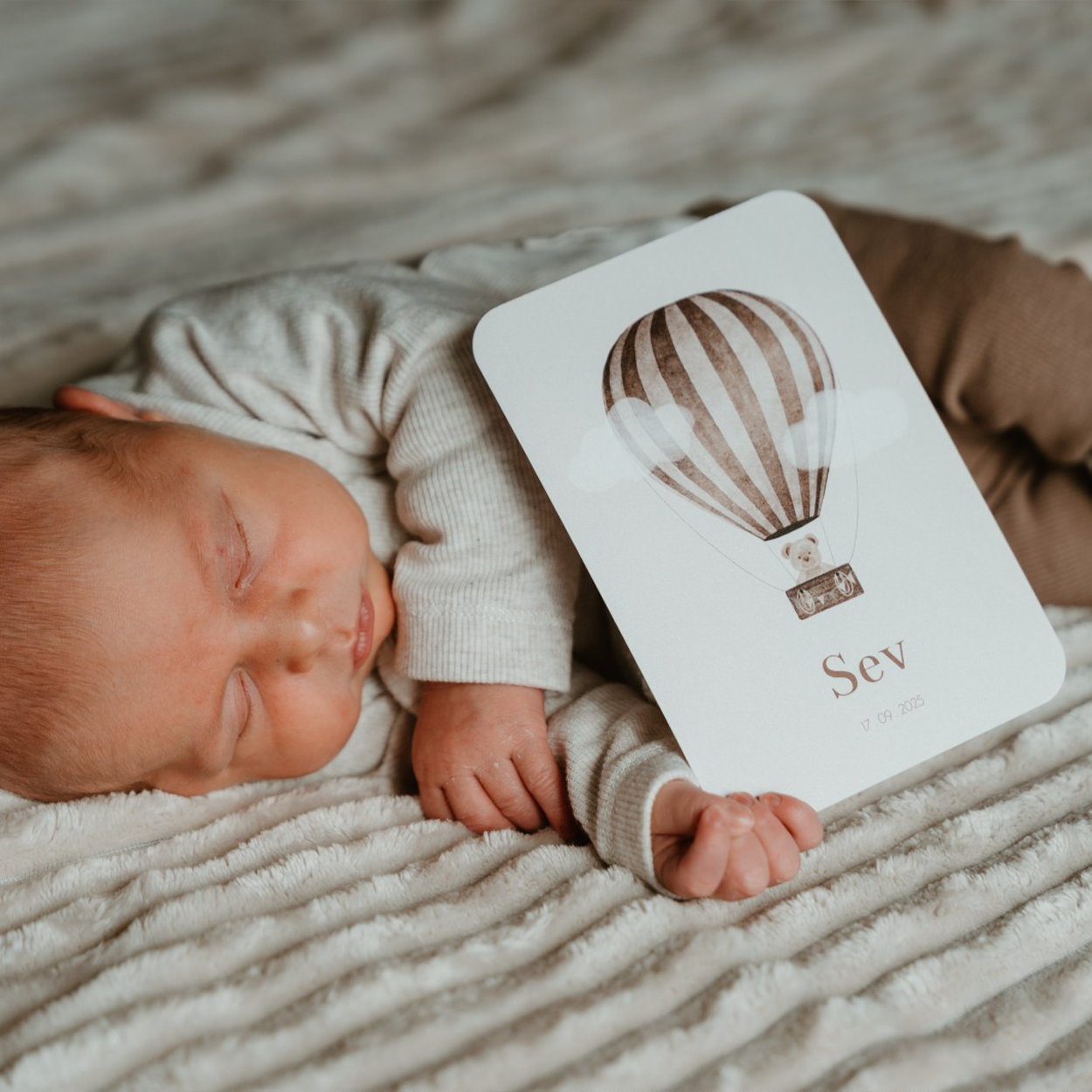 Geboortekaart Jongen Luchtballon teddybeertje Wolkjes