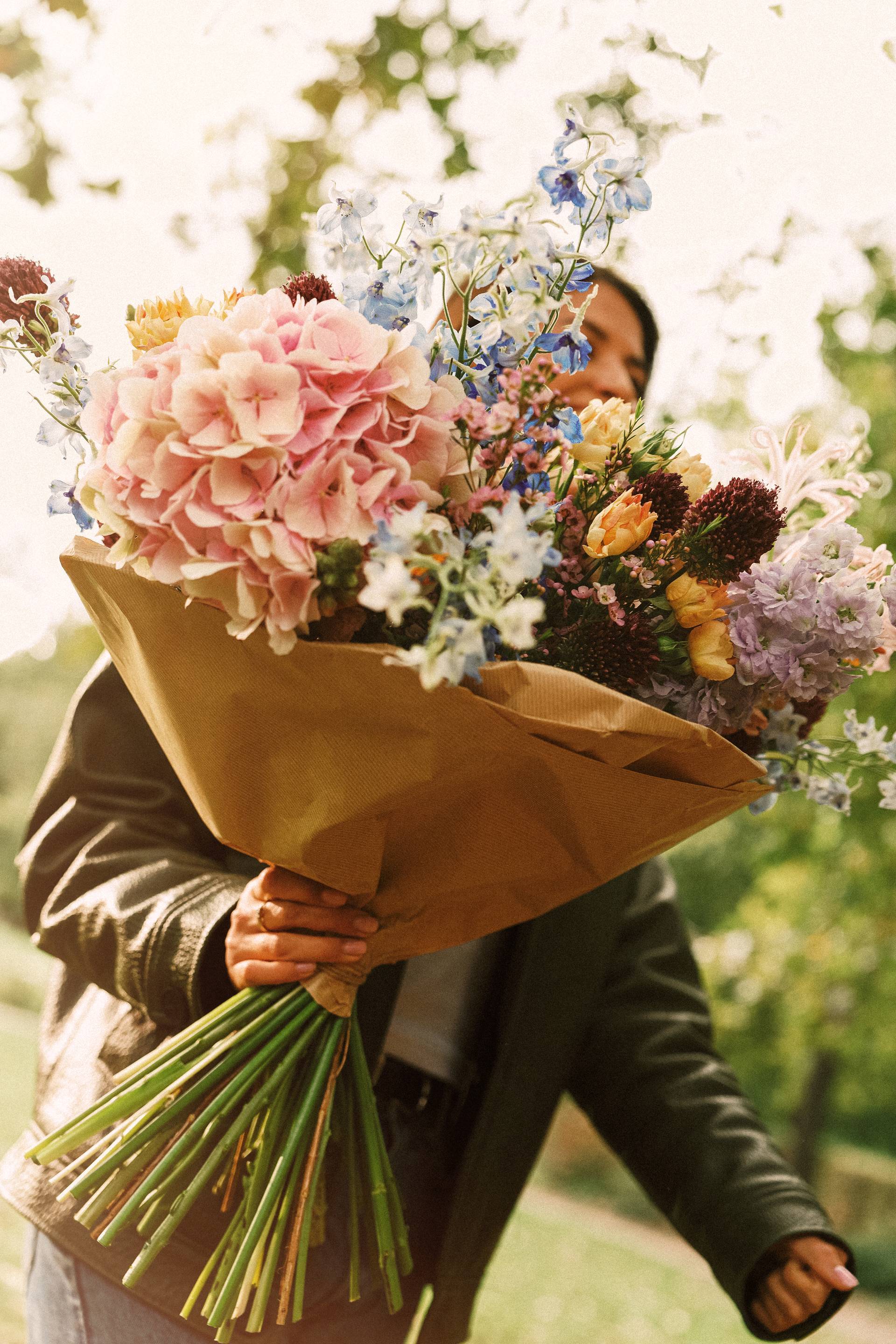 GIFTING_0904-2-2.width-1920
