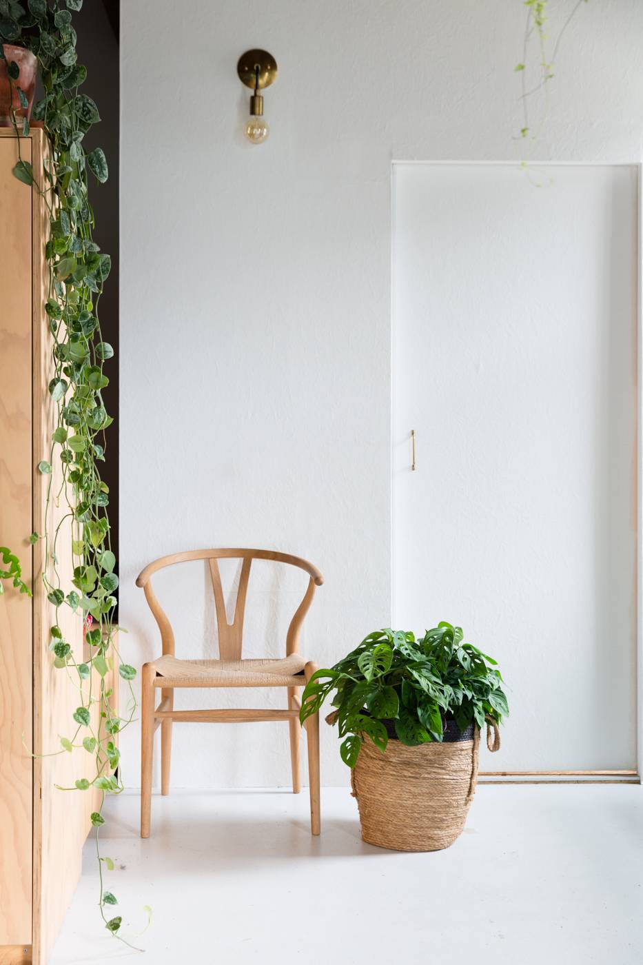 None - 34fefb4c-e00b-4d33-a2a0-5593f04887be