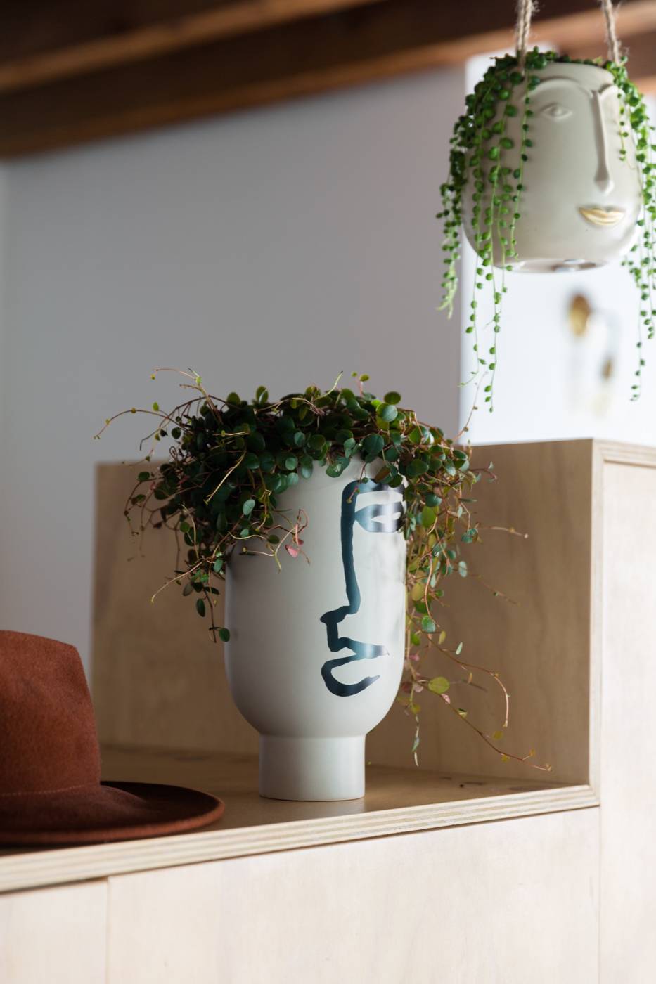 None - d66f3629-46be-4f38-9008-e76814cb4cd1