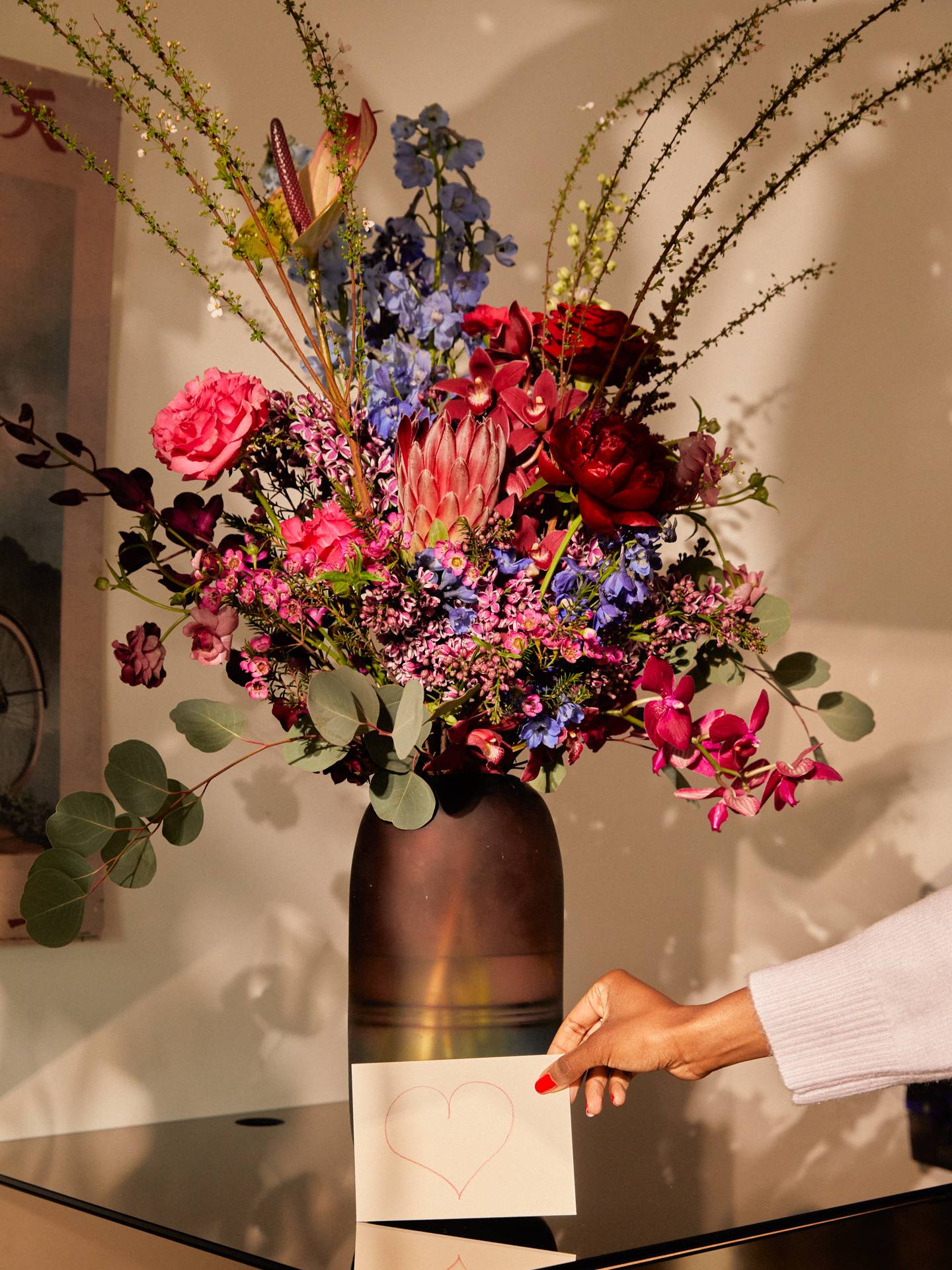 Een romantisch boeket met kaartje