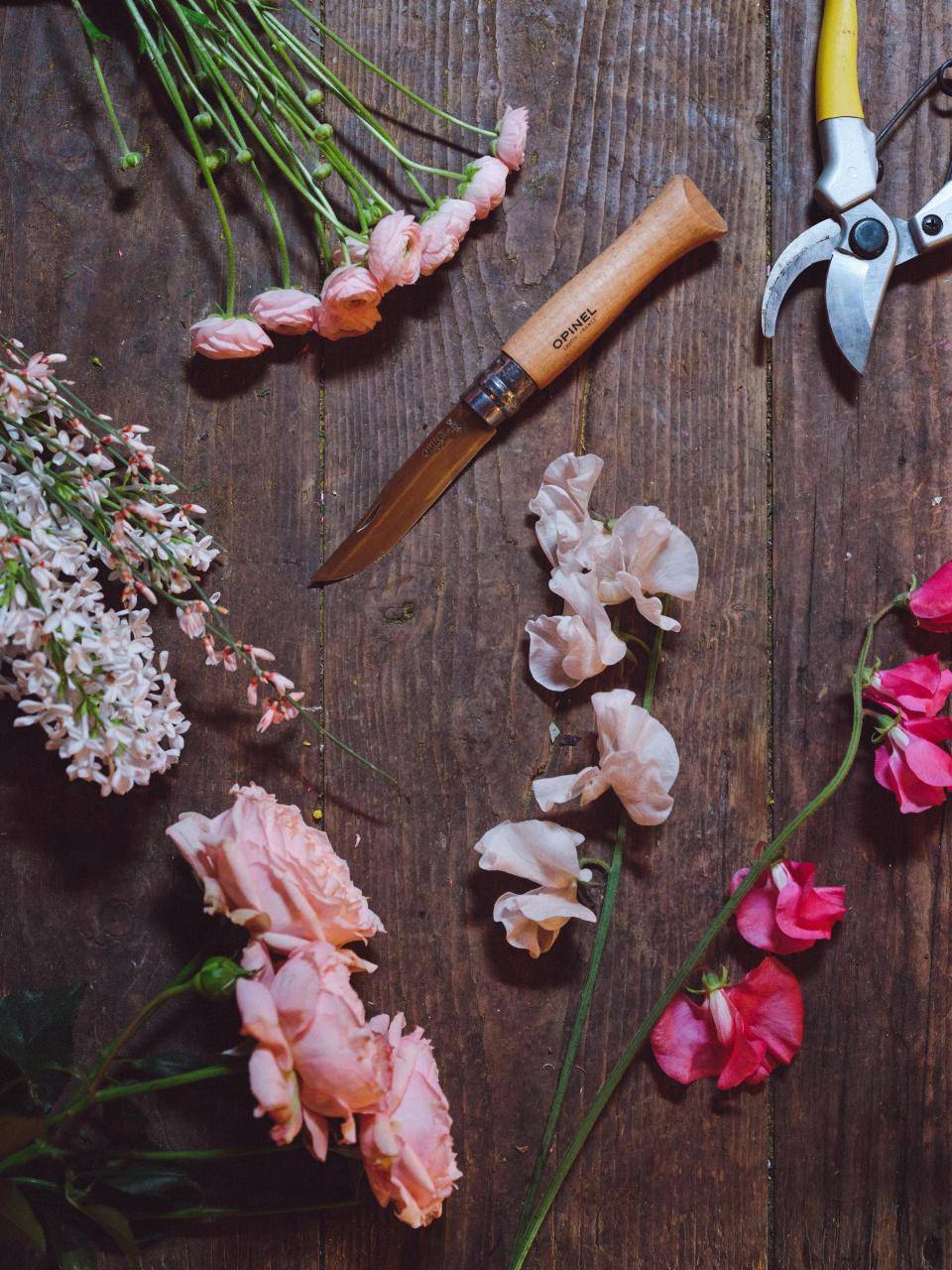 Benodigheden bloemenode liefde