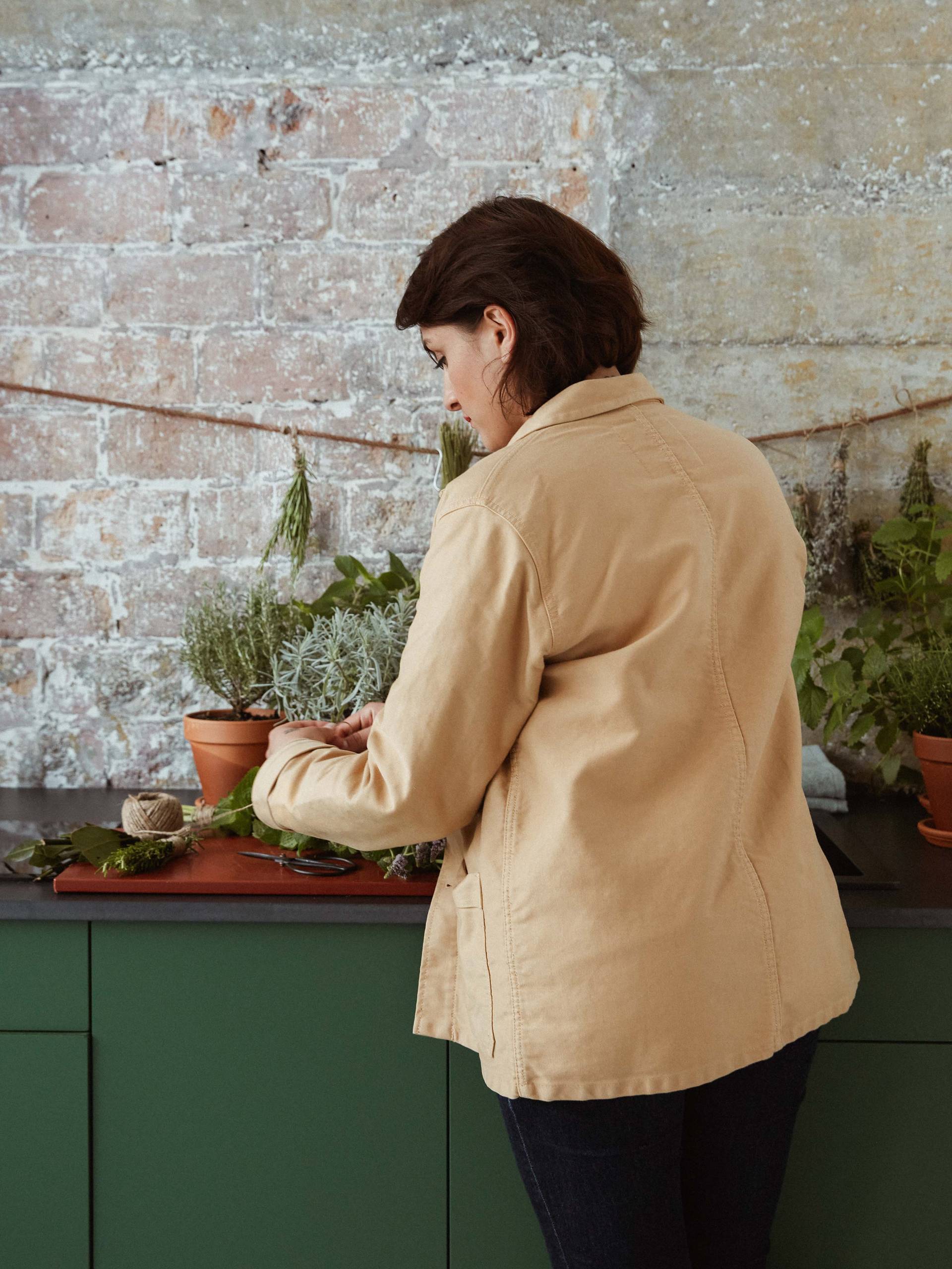 dried herb_L7A0496final