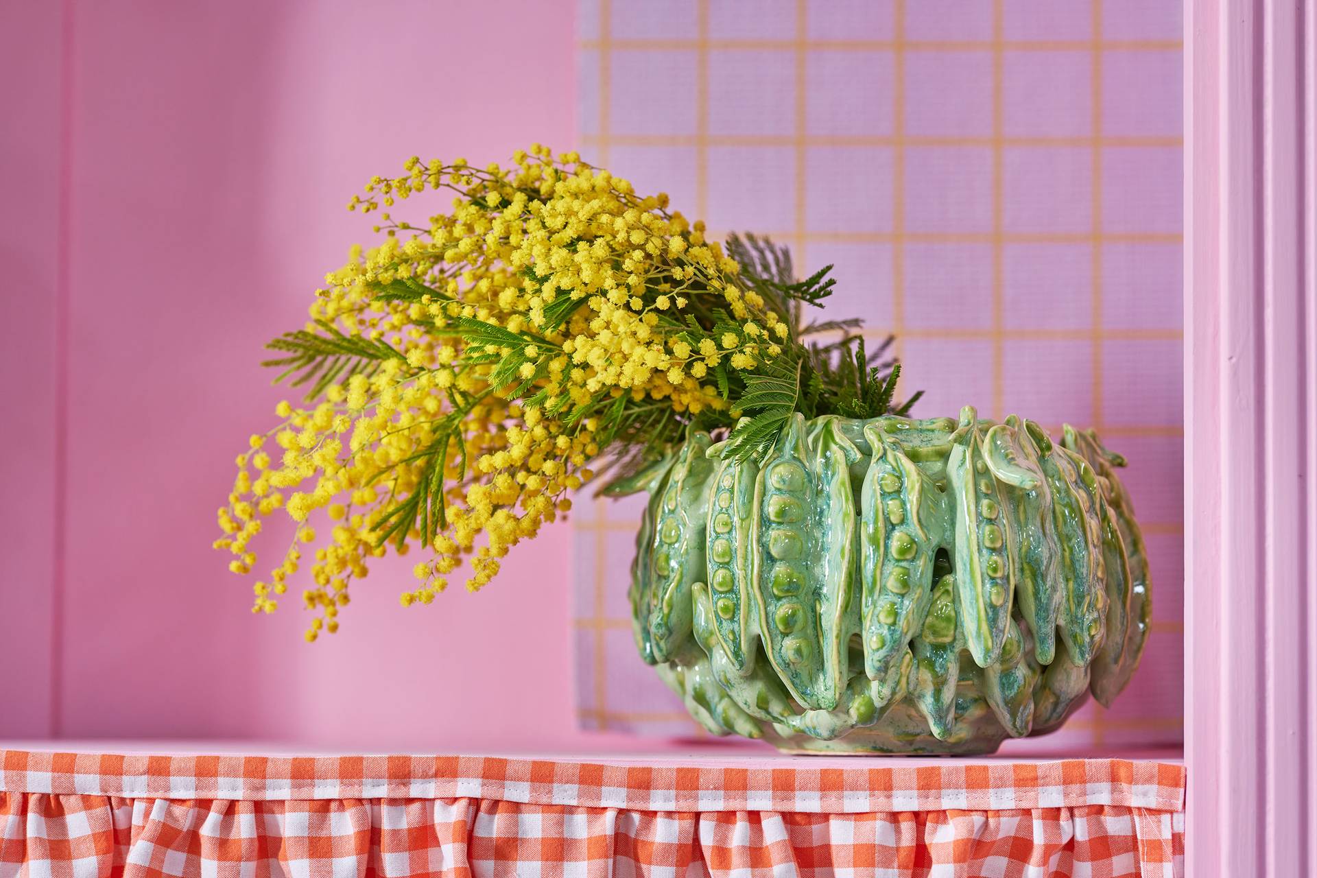 Trend Mimosa in groene vaas